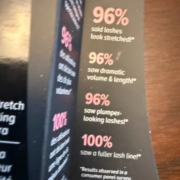 It Cosmetics Superhero Black Volumizing Mascara NEW full size - Picture 4 of 4